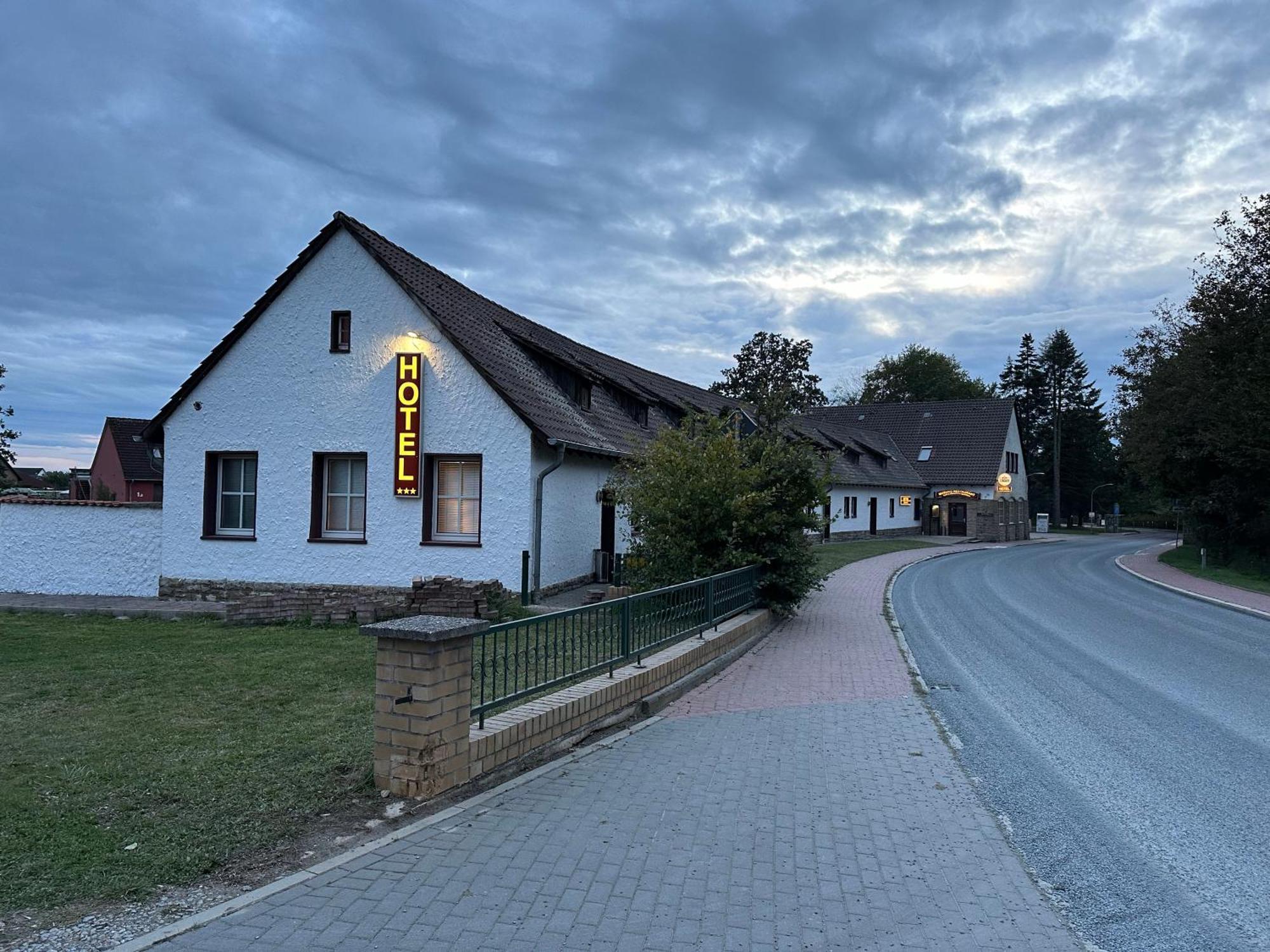 Hotel Alte Wache Mariental Eksteriør bilde